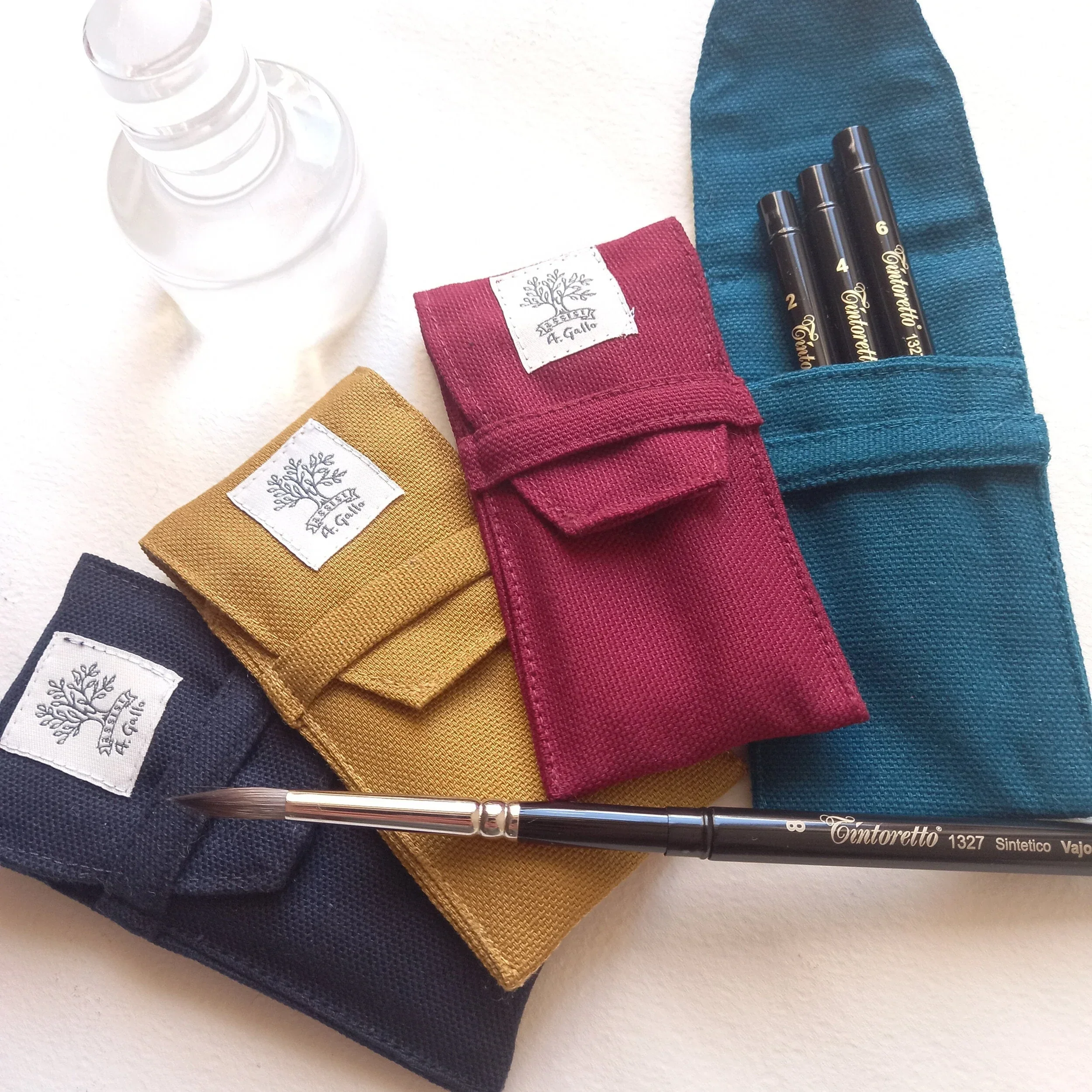 Pocket brush sets and cases - Image 4