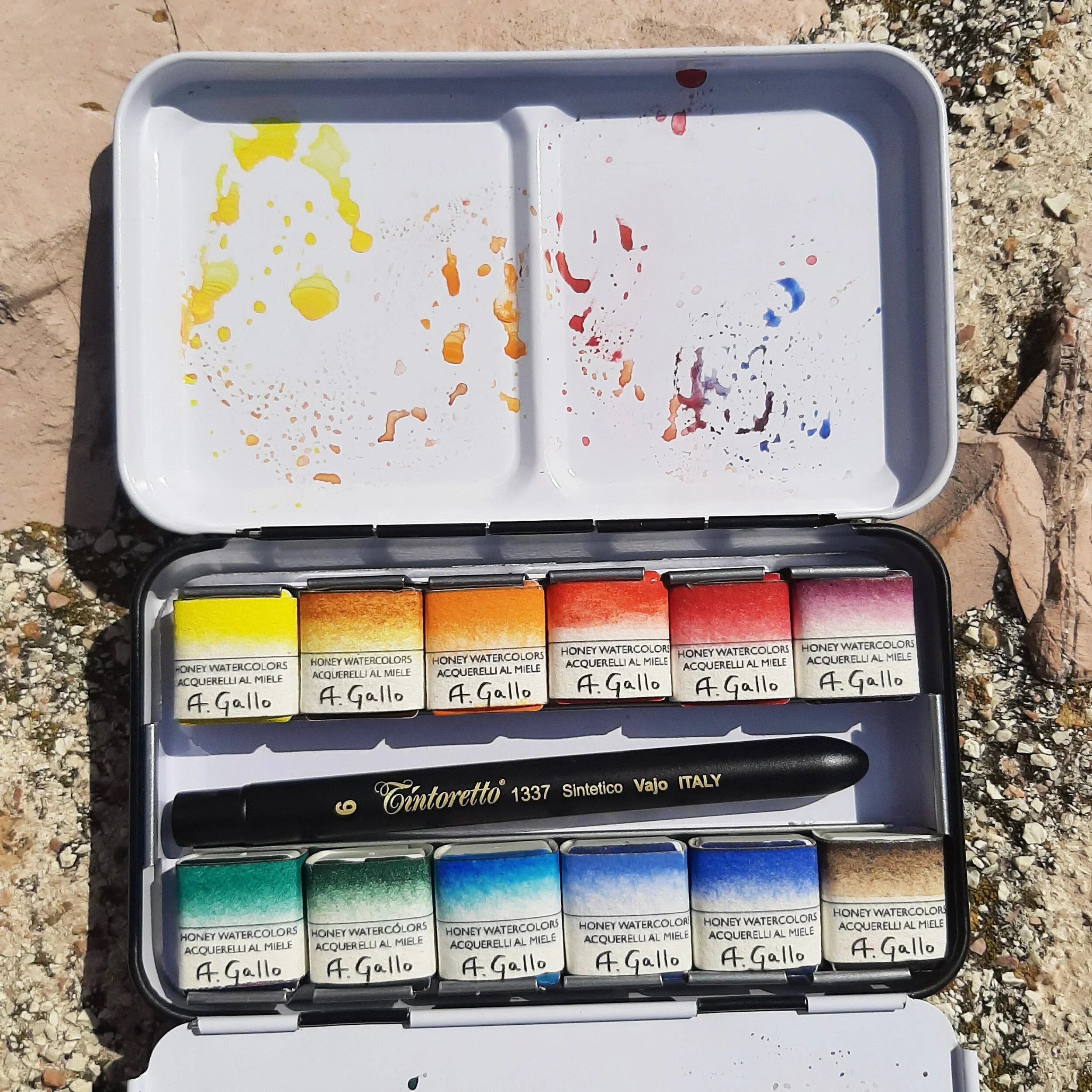 Signature 2 with Yln Mn blue - Handmade watercolor set - Image 5
