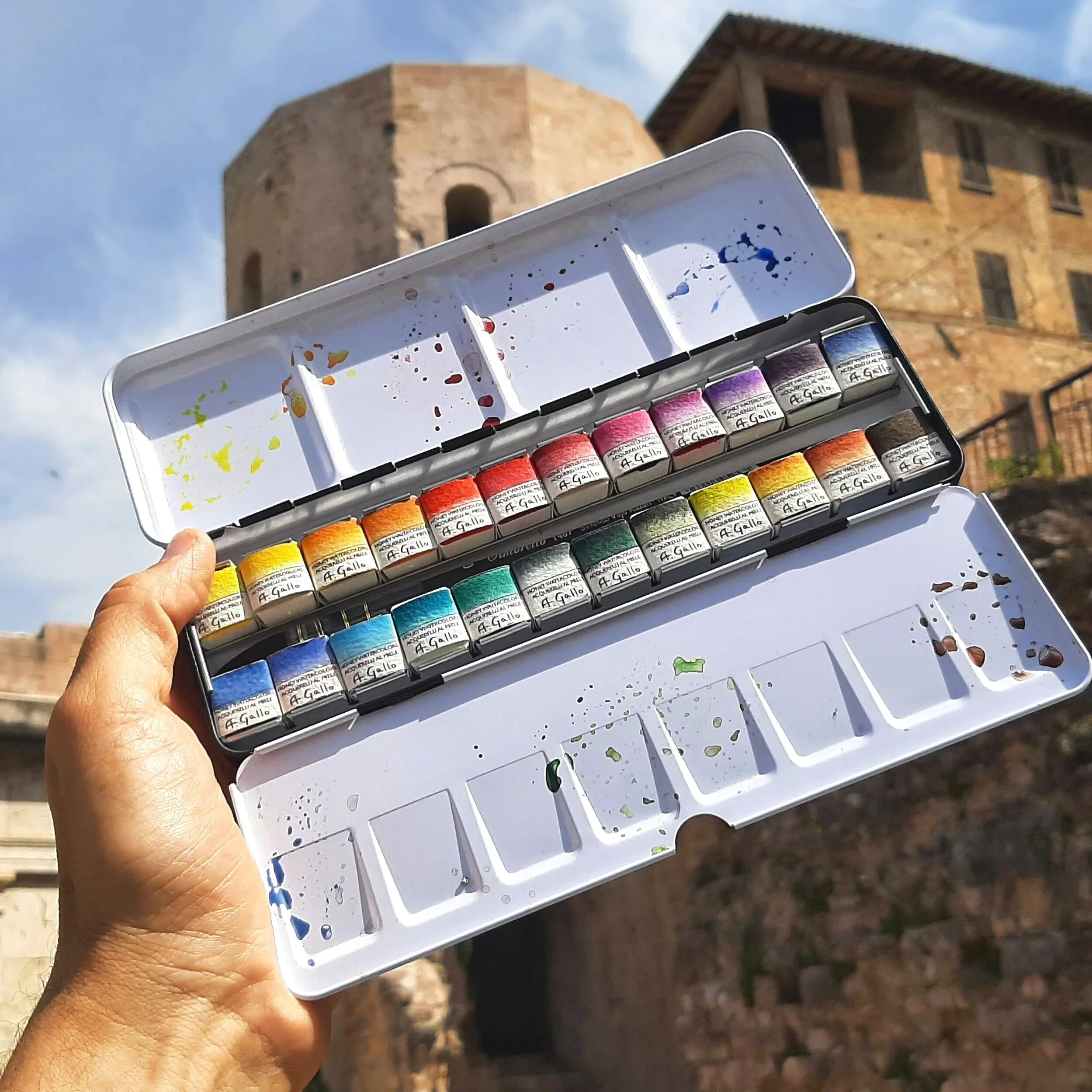 Signature 24 with Yln Mn blue - Handmade watercolor set - Image 4